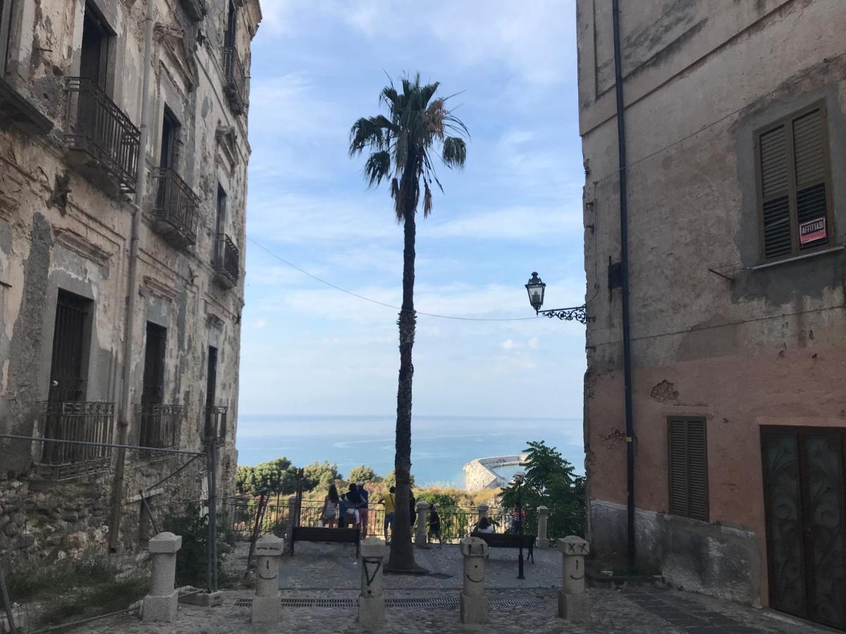 Chez Moi Tropea Centro Bed & Breakfast Bagian luar foto
